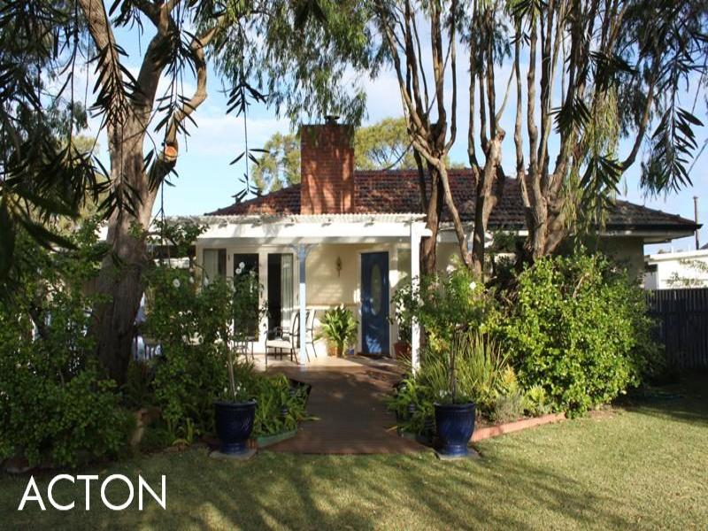 224 Marine Terrace, Busselton, WA 6280 Property Details