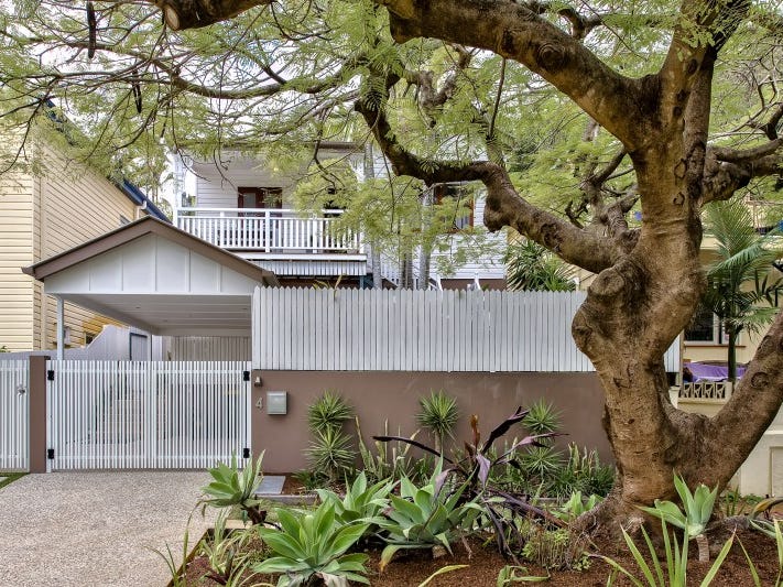 4 Carlton Street, Highgate Hill, QLD 4101