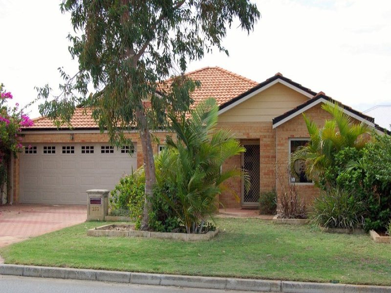 256 Amherst Road, Canning Vale, WA 6155