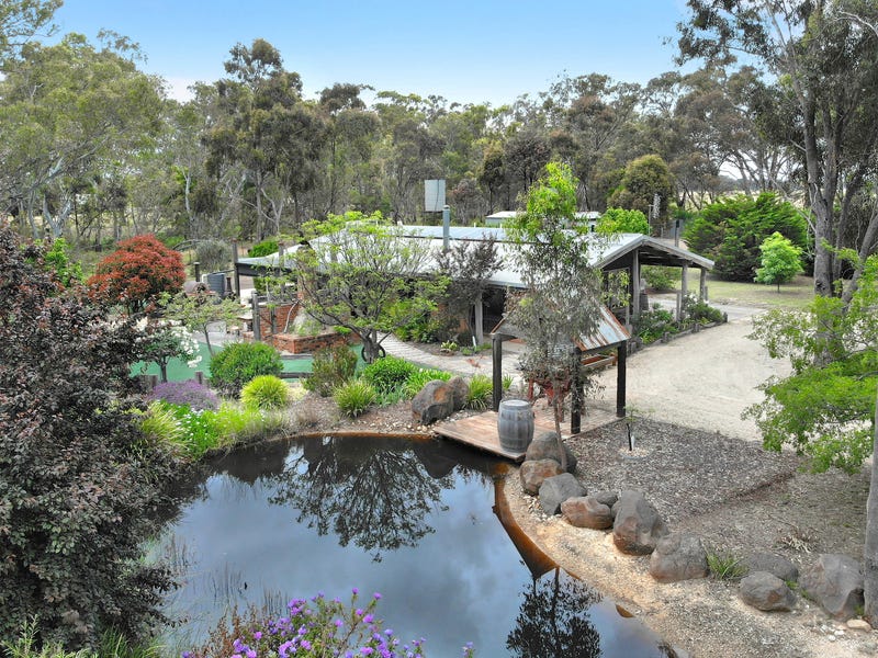 195 Wolfs Lane, Avoca, Vic 3467 Property Details