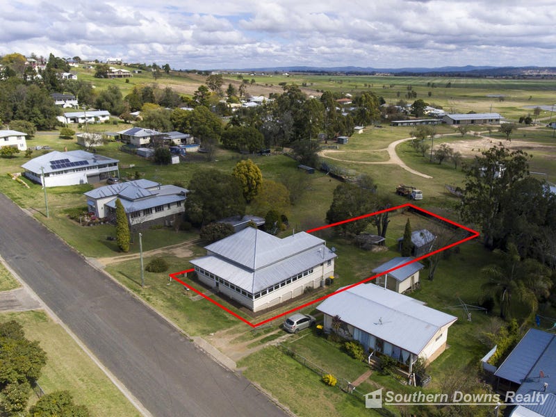 8 Pine Street, Killarney, Qld 4373 Property Details