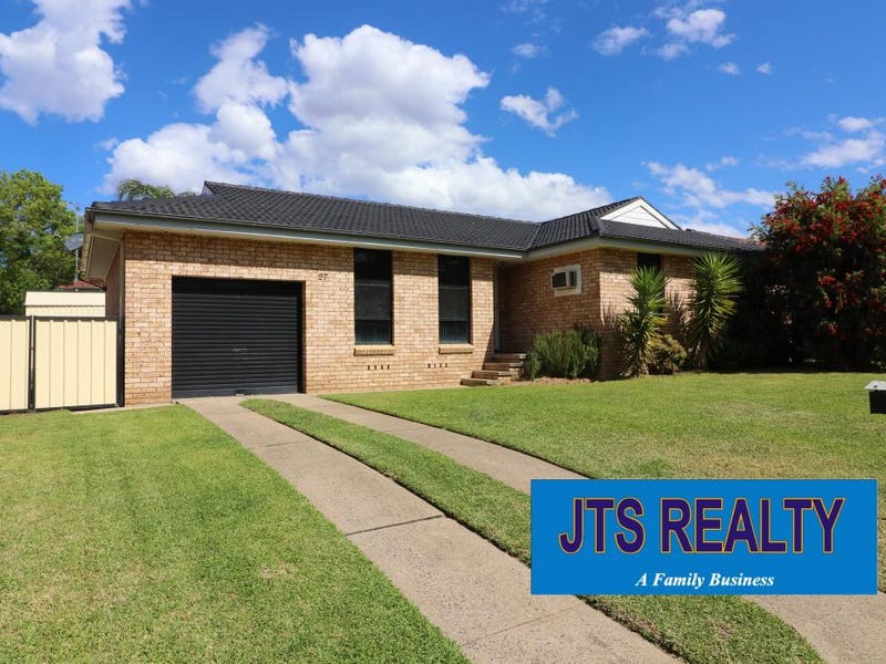 27 Woollybutt Way, Muswellbrook, NSW 2333