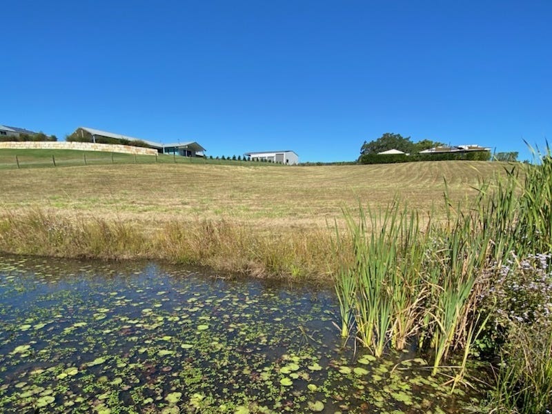 Real Estate & Property for Sale in Arnan Ct, Samford Valley, QLD 4520