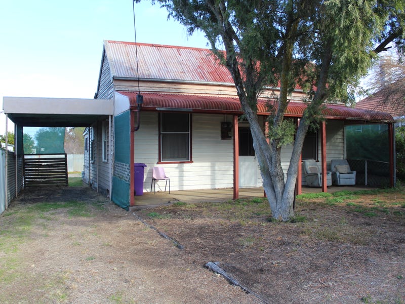 19 Macpherson Street, Nhill, Vic 3418 House for Sale
