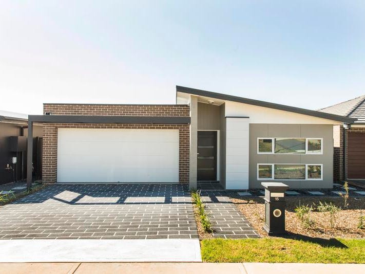 15 Fishburn Street, Jordan Springs, NSW 2747