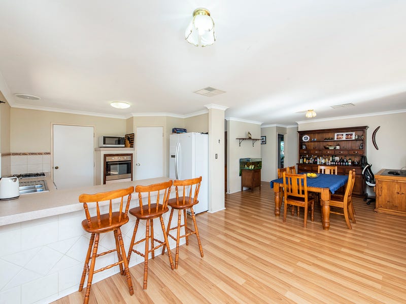 52 Murchison Road, Waikiki, WA 6169