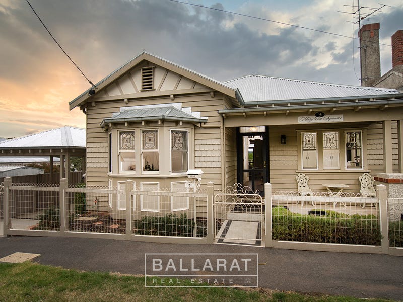 3 Seymour Crescent, Soldiers Hill, Vic 3350 House for Sale