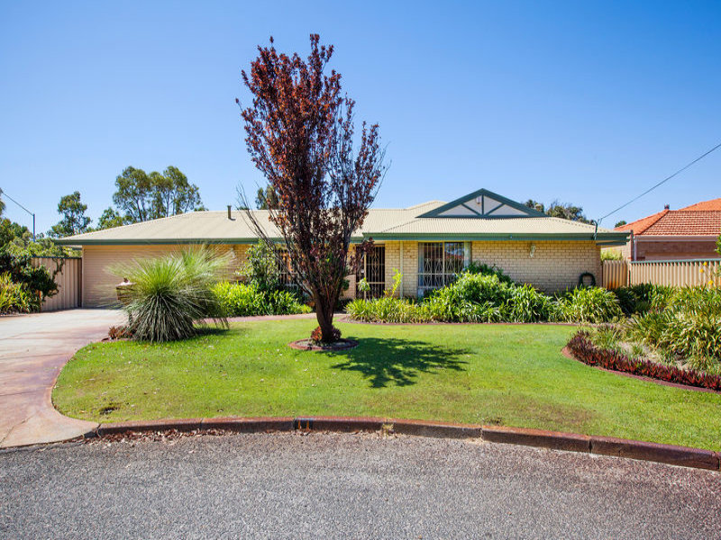 11 Shaw Close, Brentwood, WA 6153 Property Details