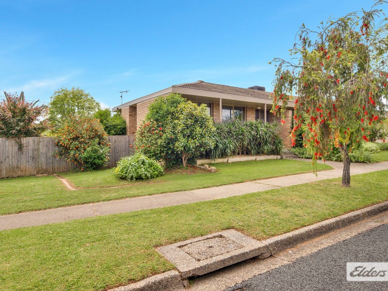 10 Moonya Drive, Wodonga, Vic 3690 Property Details