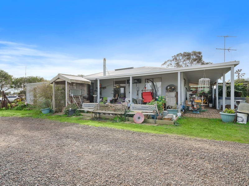1282 Black Forest Road, Little River, VIC 3211