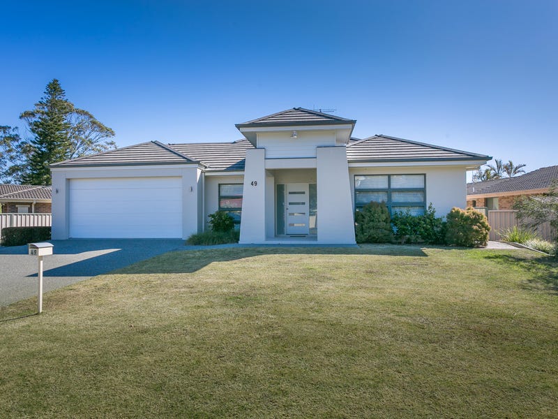 49 Victor Avenue, Forster, NSW 2428