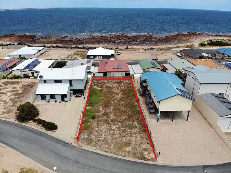 17 Rose Avenue, North Beach, SA 5556