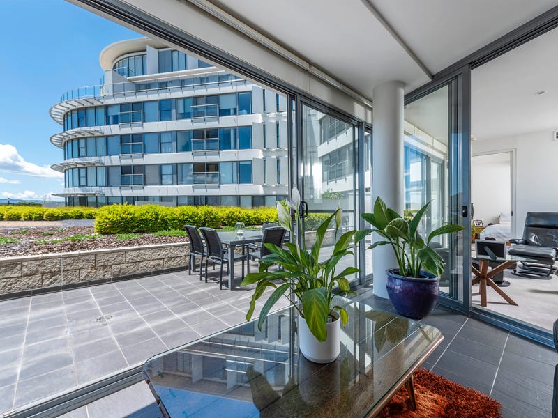 57/11 Eastlake Parade, Kingston, ACT 2604