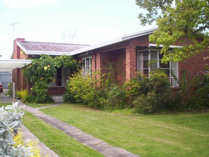 8 Raymond Court, Brighton East, VIC 3187