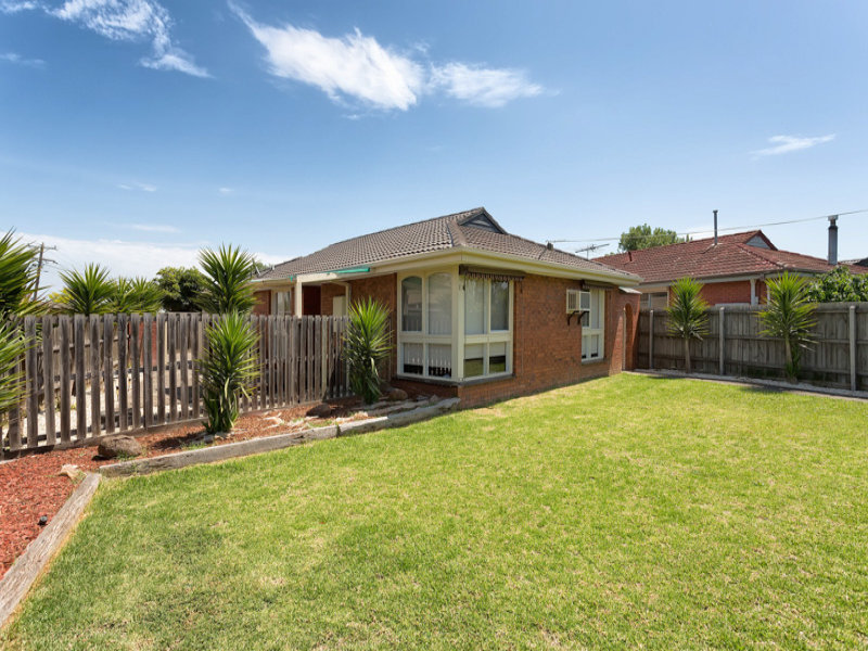 65 Exford Road, Melton South, VIC 3338