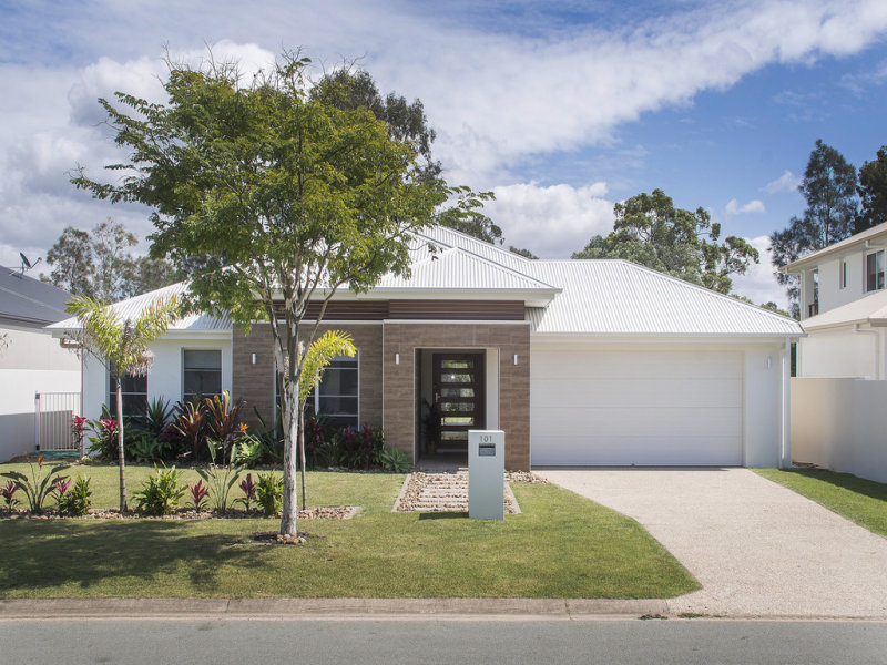 101 The Peninsula, Helensvale, Qld 4212 Property Details