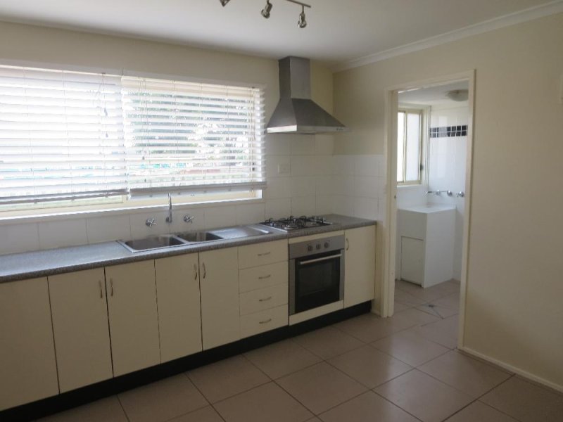 16/429 McDonald Road, Lavington, NSW 2641 Property Details