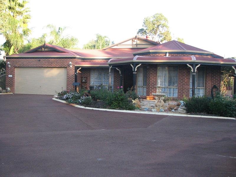 3 Blue Wren Close, Serpentine, WA 6125 Property Details