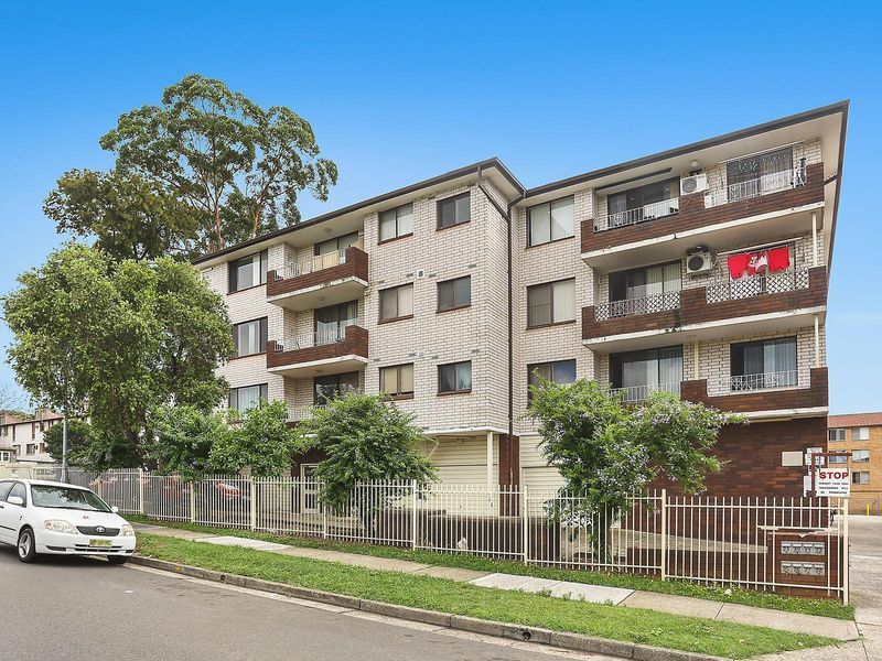 20/35 York Street, Fairfield, NSW 2165 Property Details