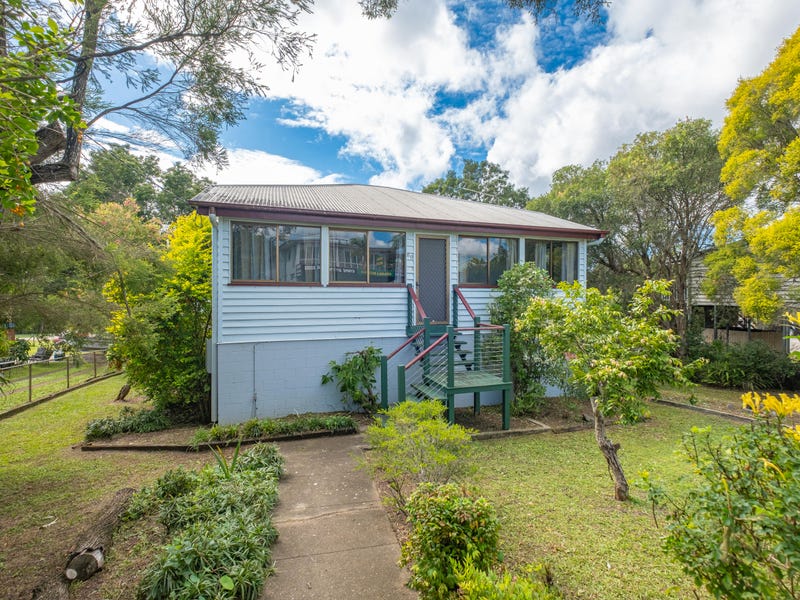 60 Crescent Road, Gympie, QLD 4570