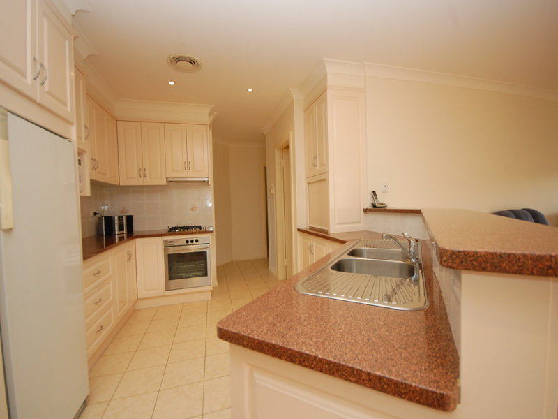 17 Dickson Road, Griffith, NSW 2680 Property Details