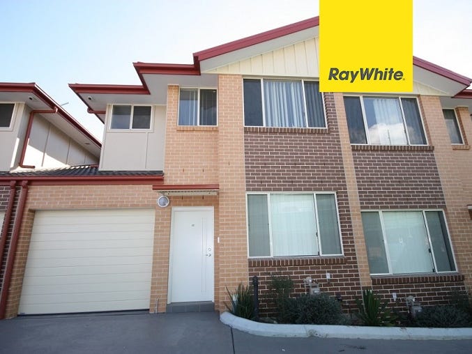 16/221A Waterworth Drive, Mount Annan, NSW 2567