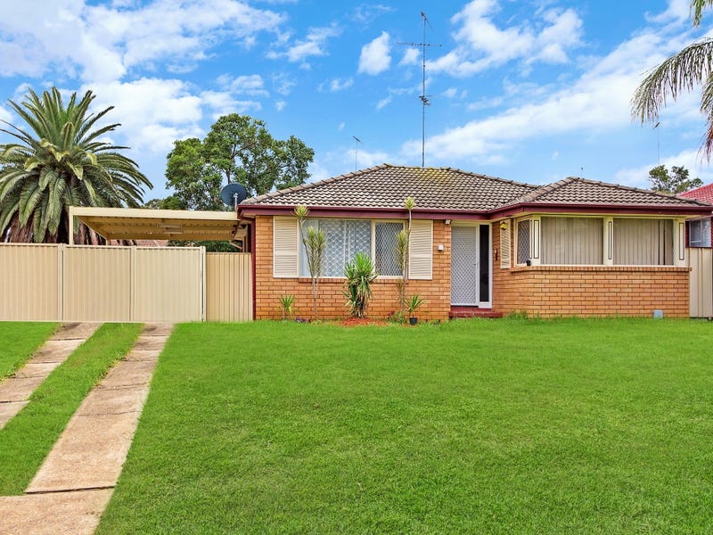 61 Guise Road, Bradbury, NSW 2560 Property Details