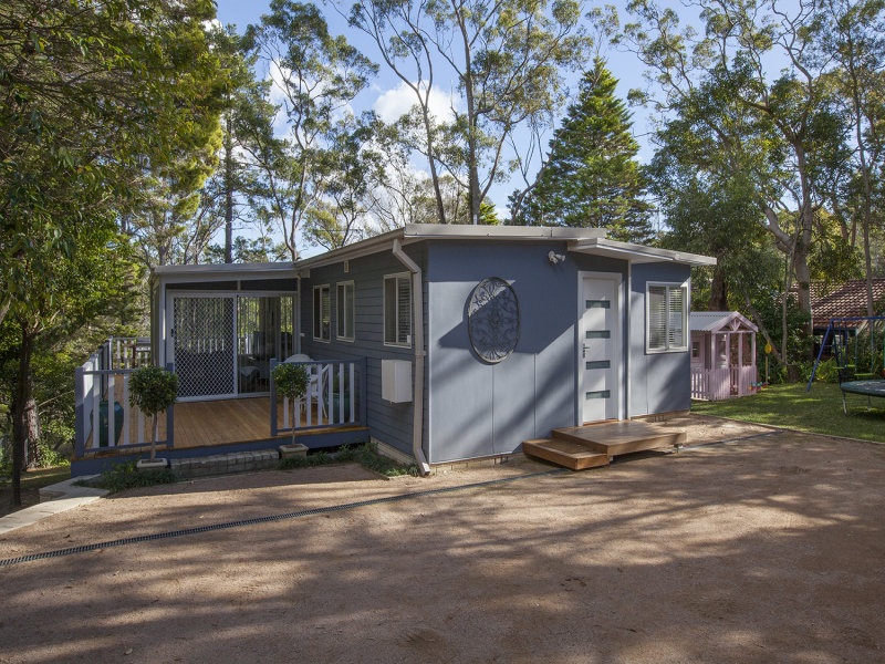 15B Green Parade, Valley Heights, NSW 2777