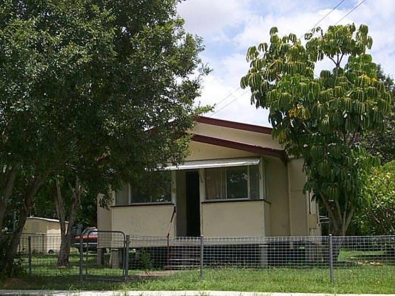 37 Cole Street, Silkstone, Qld 4304 Property Details