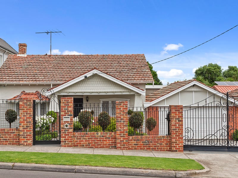 79 Woodland Street Essendon Vic 3040 Realestate Com Au
