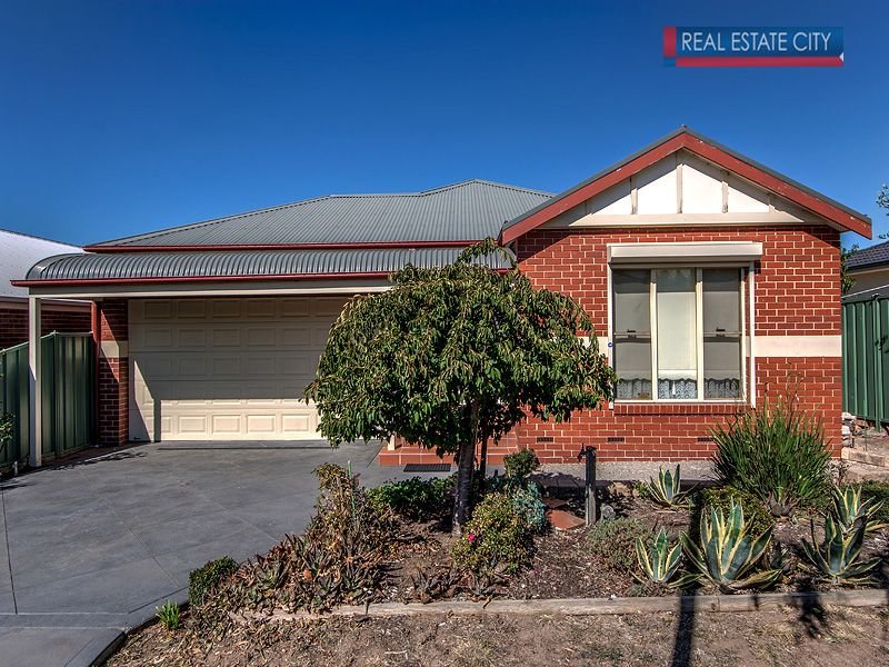 28 Ballarat Court, Craigieburn, Vic 3064 - Property Details