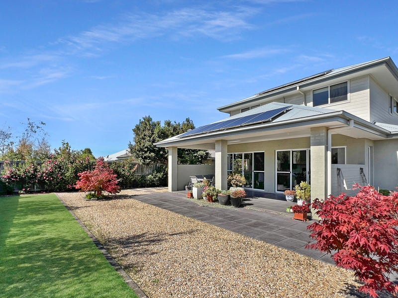 8 De Lauret Street, Renwick, NSW 2575 House for Sale