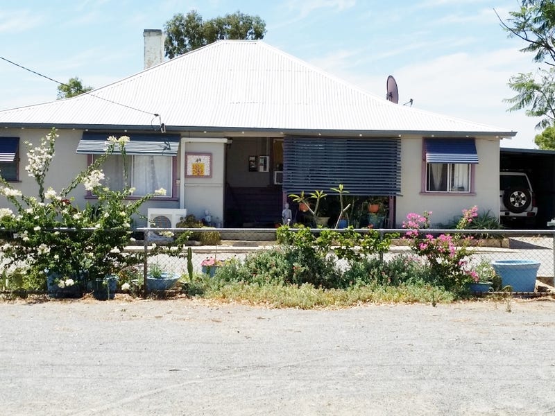 49 Macpherson Street, Carnamah, WA 6517