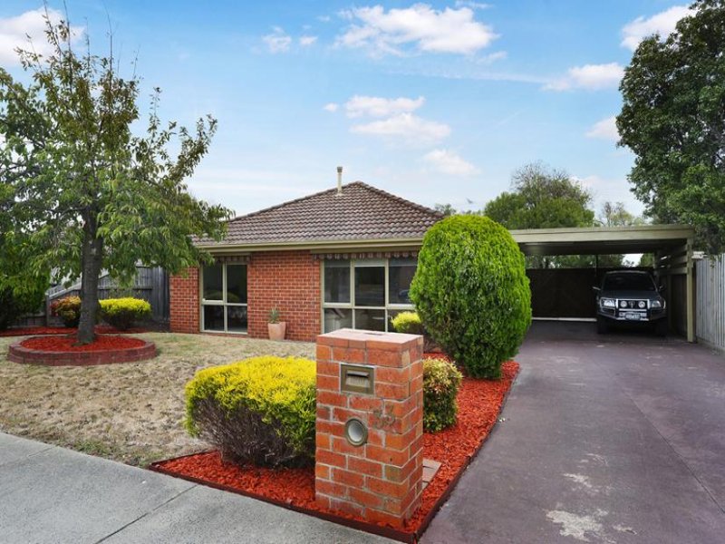 33 Bellfield Drive, Lysterfield, VIC 3156