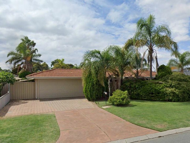 13 St Andrews Loop, Cooloongup, WA 6168 Property Details