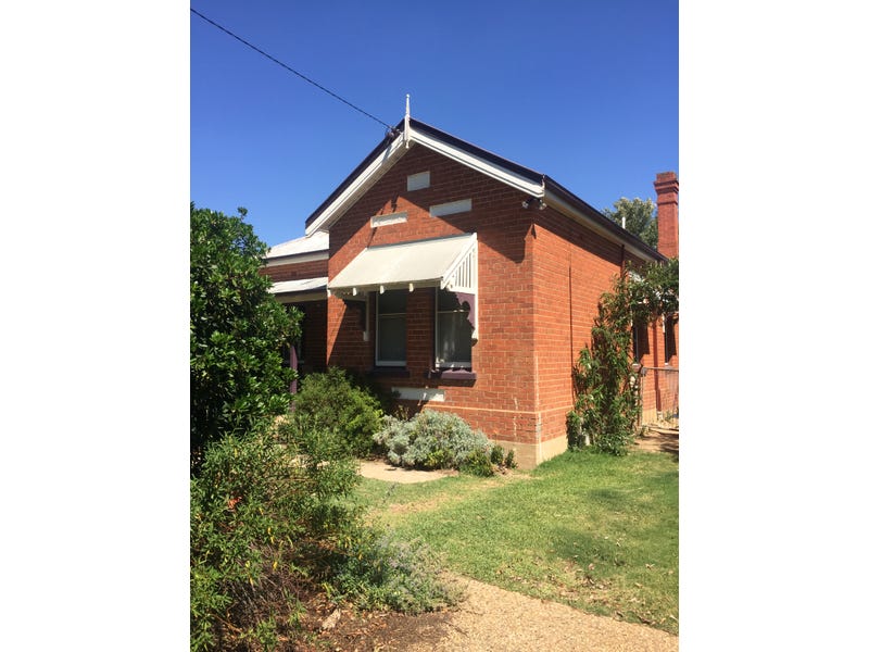 160 Kincaid Street, Wagga Wagga, NSW 2650