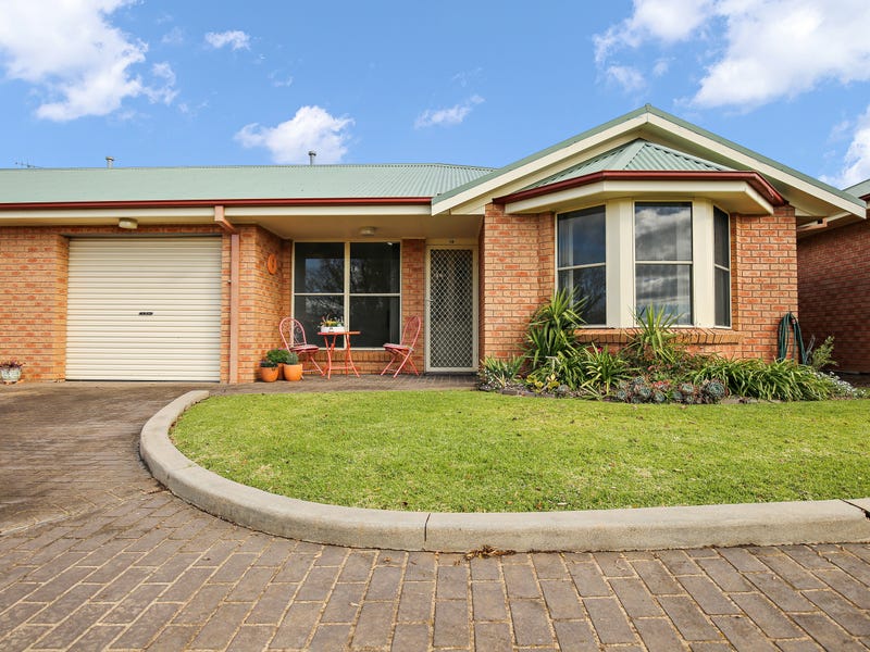 18/189 Clinton Street, Orange, NSW 2800 Property Details