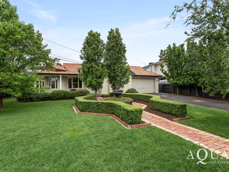 36 Koornalla Cres, Mount Eliza, VIC 3930