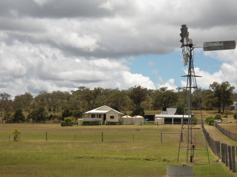 14483 New England Highway, East Greenmount, QLD 4359