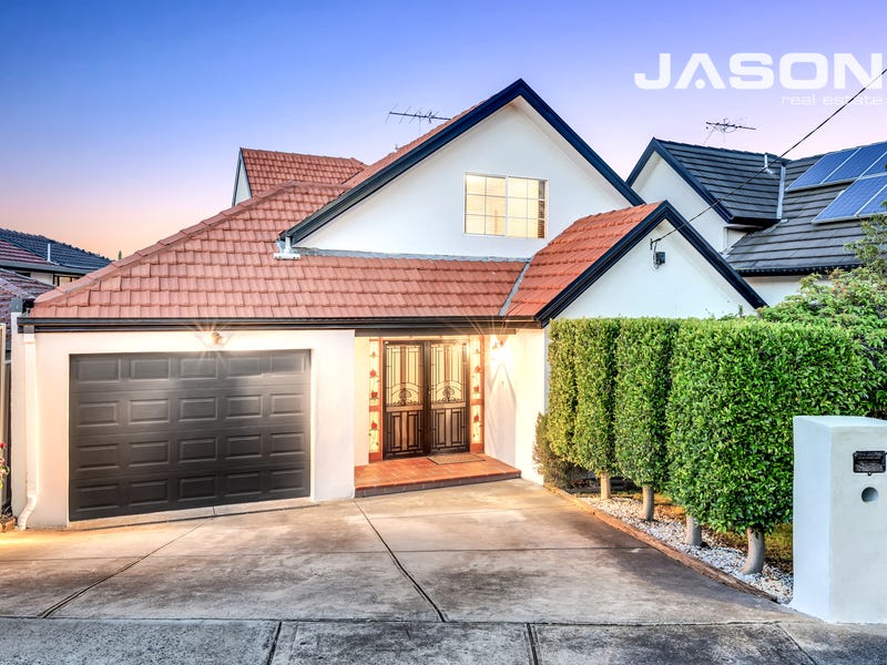 1/15 Wallace Drive, Greenvale, Vic 3059 Property Details