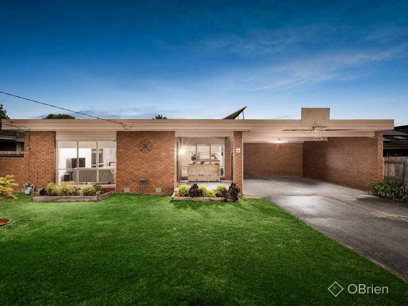 28 Rosehill Street, Scoresby, Vic 3179 House for Sale