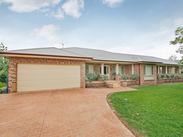 2 Sunnyside Drive, Ellis Lane, NSW 2570