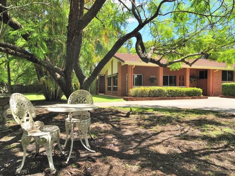 329331 Middle Road, Boronia Heights, QLD 4124