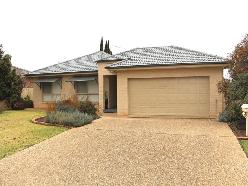 118 Wyangan Avenue, Griffith, NSW 2680 Property Details