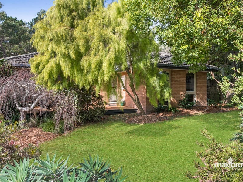 16 St James Avenue, Montrose, Vic 3765 Property Details