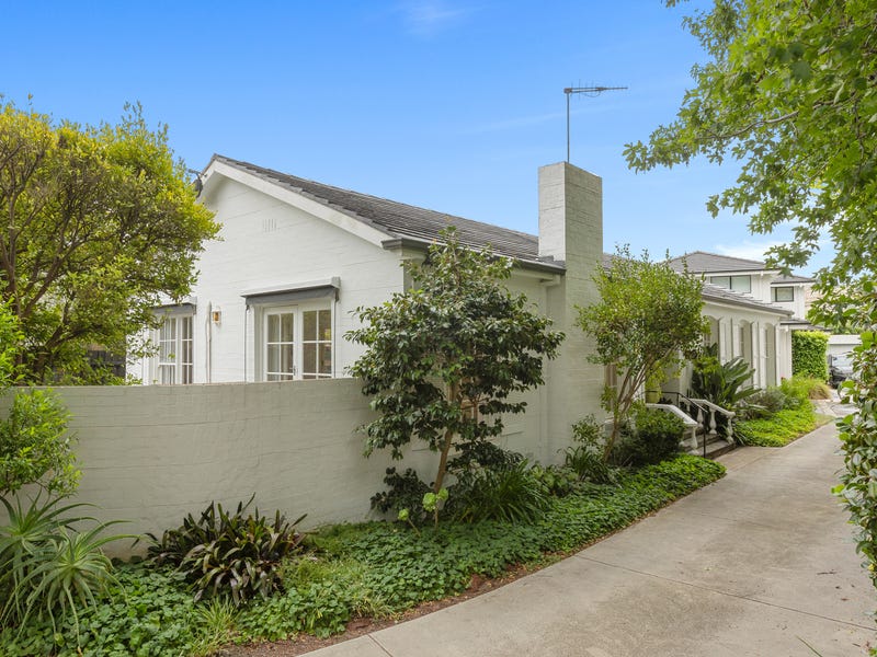 1/9 Kinane Street, Brighton, Vic 3186 Property Details