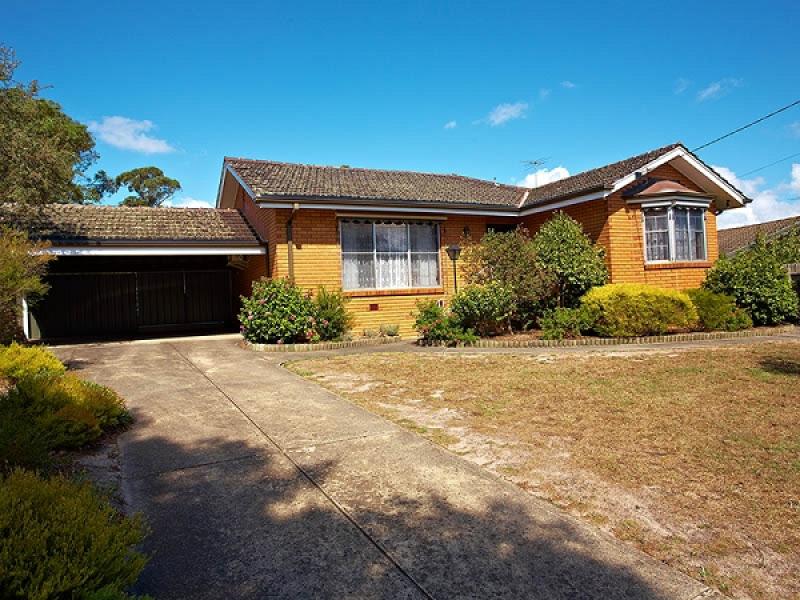 12 Hayden Avenue, Frankston, VIC 3199