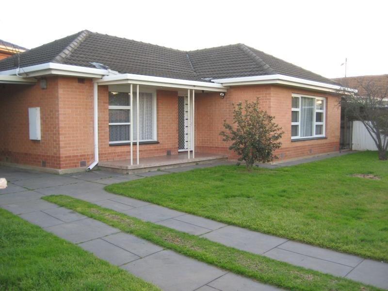 63 St Andrews Cres, Novar Gardens, SA 5040