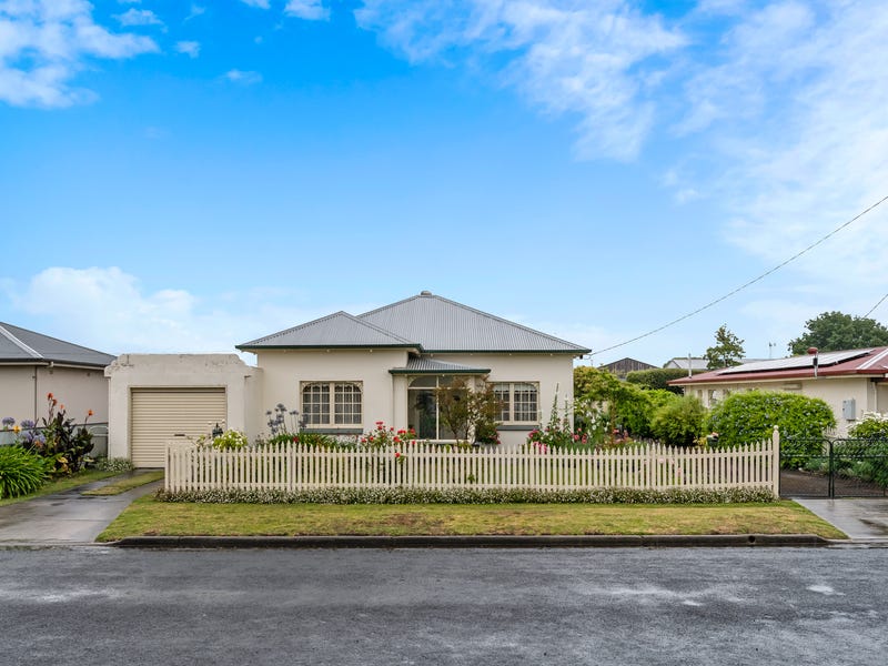 12 Benton Street, Millicent, SA 5280 Property Details