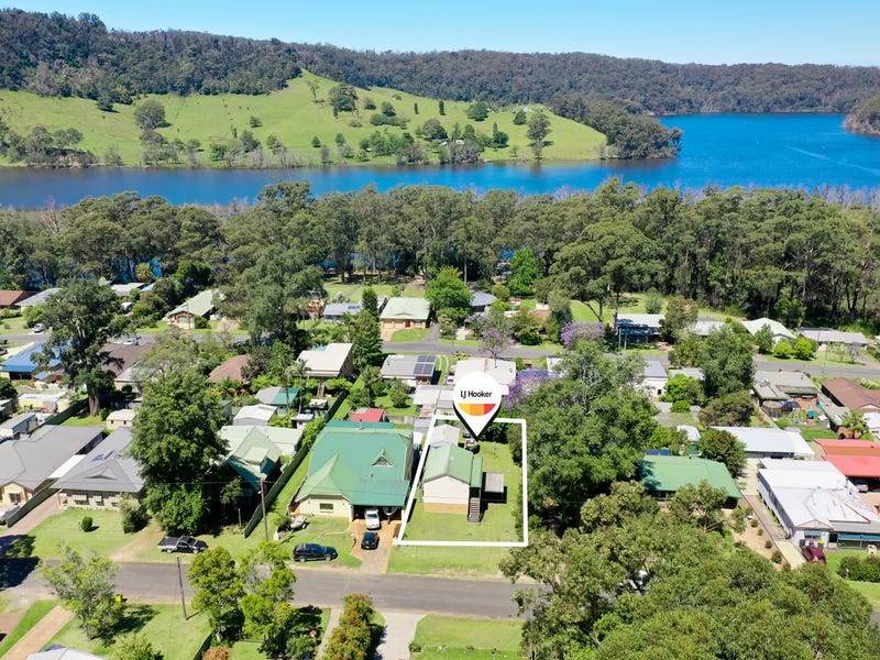 62 Wattle Street, Fishermans Paradise, NSW 2539